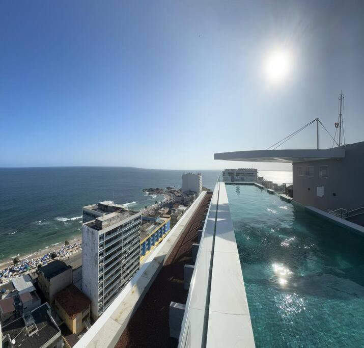 Apartamento Apto 2,4 Vista Mar N1302 Farol Da Barra